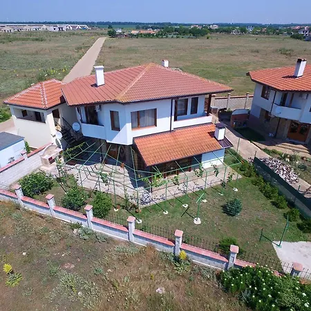 Guest house Nelina